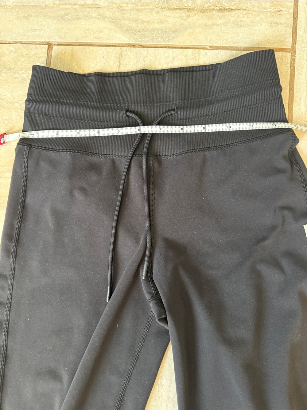 Vuori Daily Leggings Black High-Rise Drawstring - Picture 10 of 16
